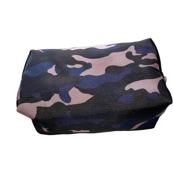 Scunci Mod Camouflage Travel Bag - Picture 7 of 13
